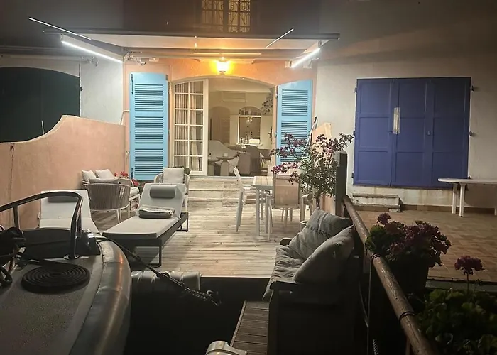 Petite Maison De Pecheur